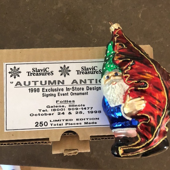 Larry Fraga hand blown Christmas ornament Fall gnome elf limited edition signed - Picture 9 of 11